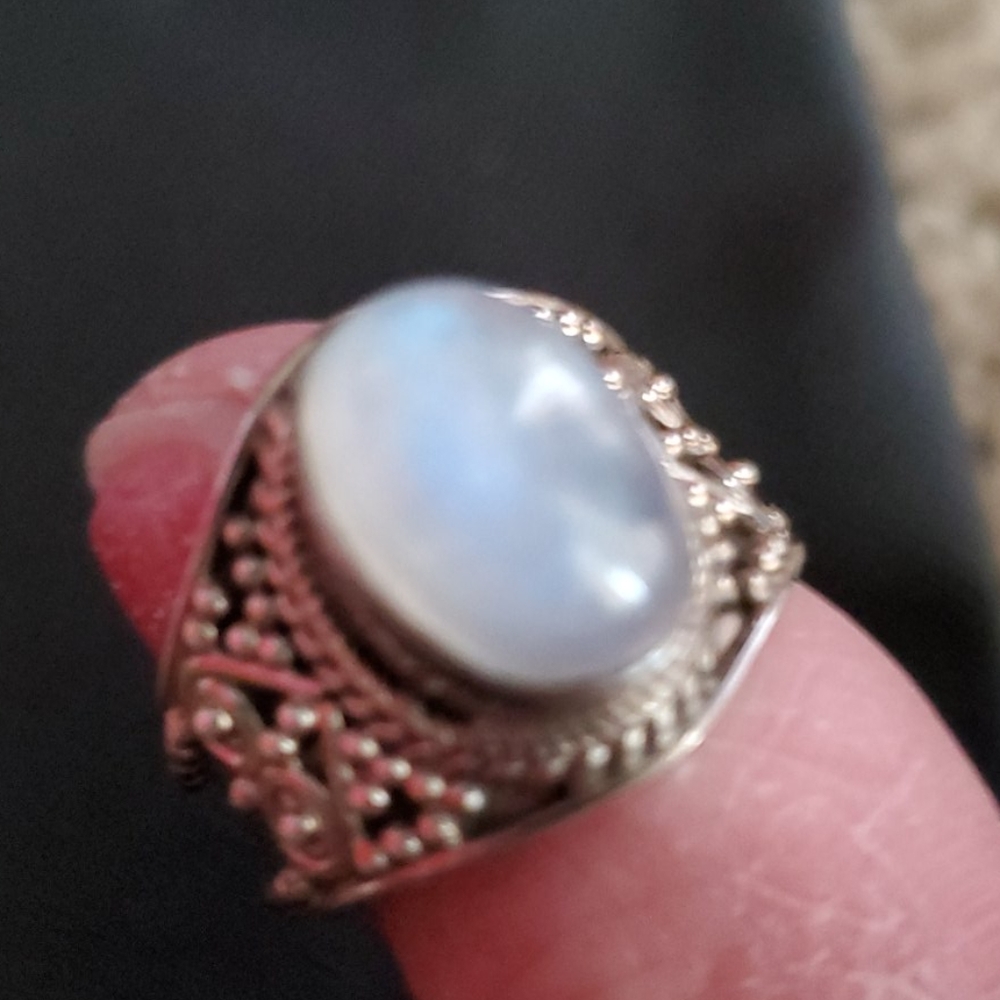 Sterling  🌈 rainbow  moon stone ring
